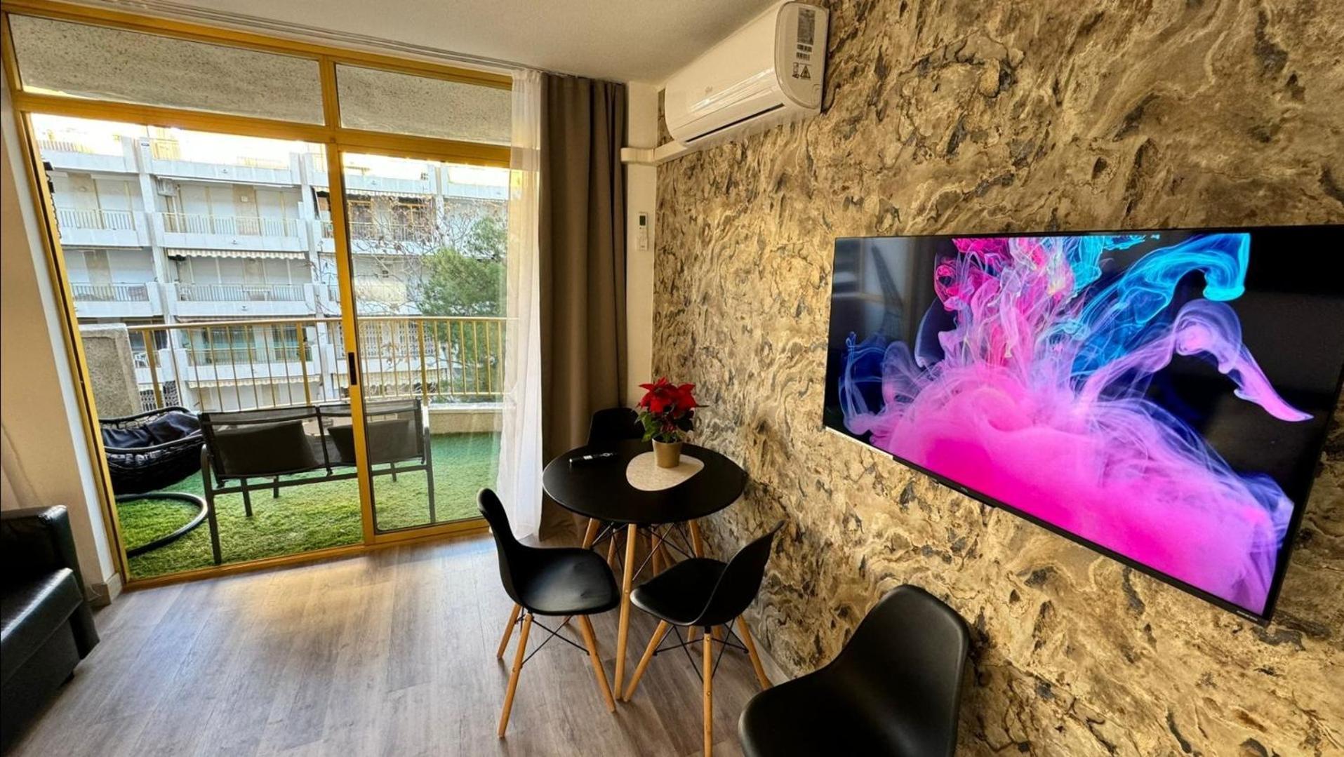 A Estrenar Preciosos Apartamentos Aparthotel Inter2, New Apartments Ln Aparthotel 12 Months Open! Self Check In! Reserva Garaje! Salou Esterno foto